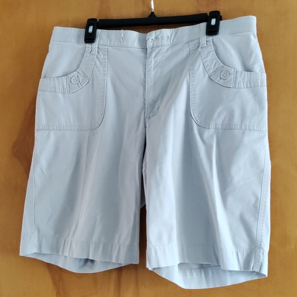 Lee | Shorts | Lee Womens Size 6 Khaki 